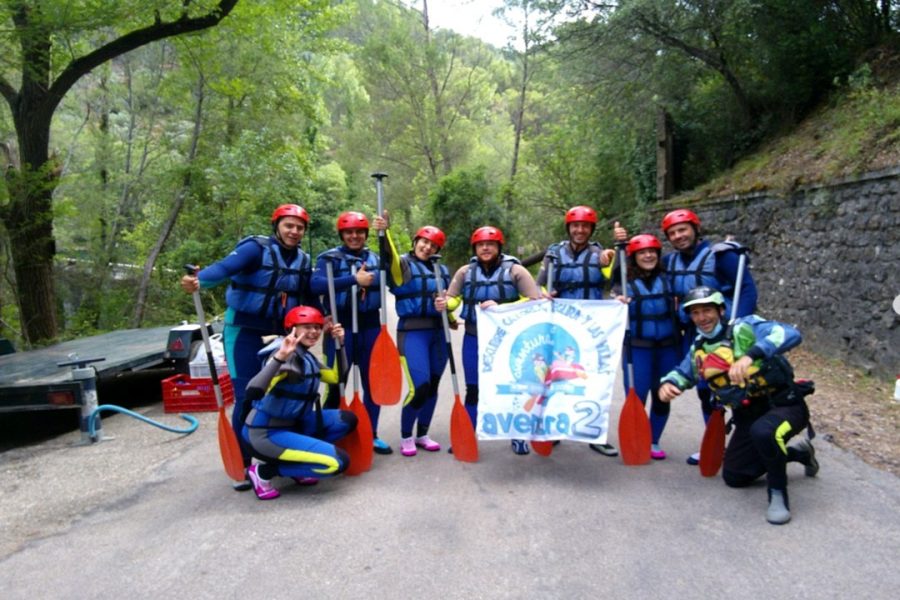 equipo_rafting_1080x720_alta_calidad